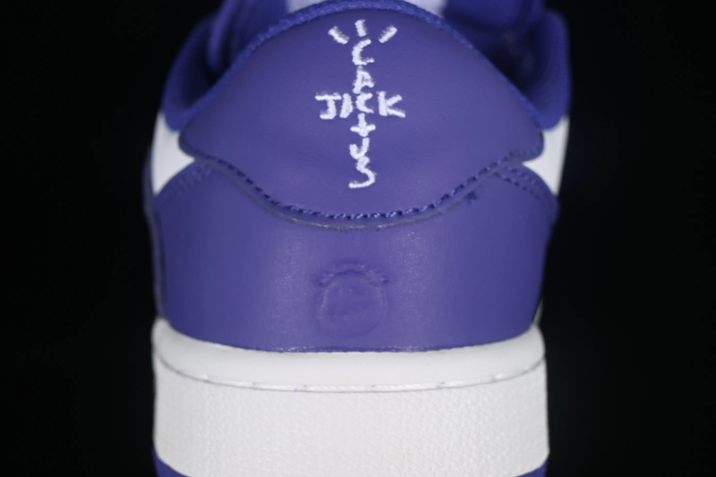 All categories Air Jordan Jordan series basketball shoes Air Jordan 1 Low Travis Scott x Air Jordan 1 Low OG AJ1 Joe 1 undercut low DM7890-386